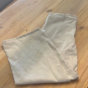 Universal Thread Womens Chino Pants in Light Tan